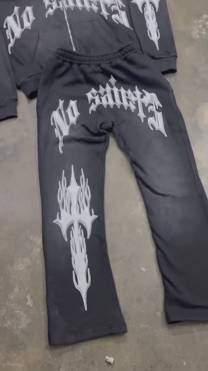 NO SAINTS FLARED SWEATS BLACK